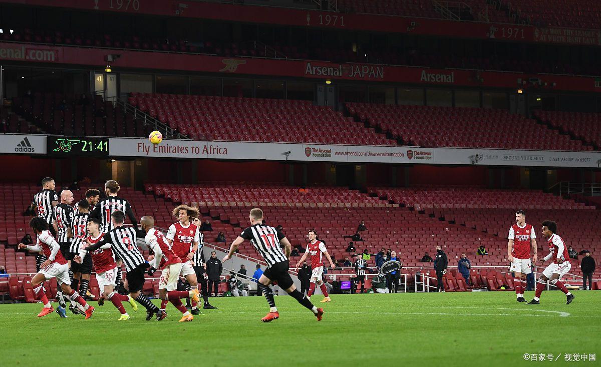 关于德甲今夜走向成谜;拜仁慕尼黑战术微调;管理层满意;资深球员宣示担当的信息 关于德甲今夜走向成谜;拜仁慕尼黑战术微调;管理层满意;资深球员宣示担当的信息