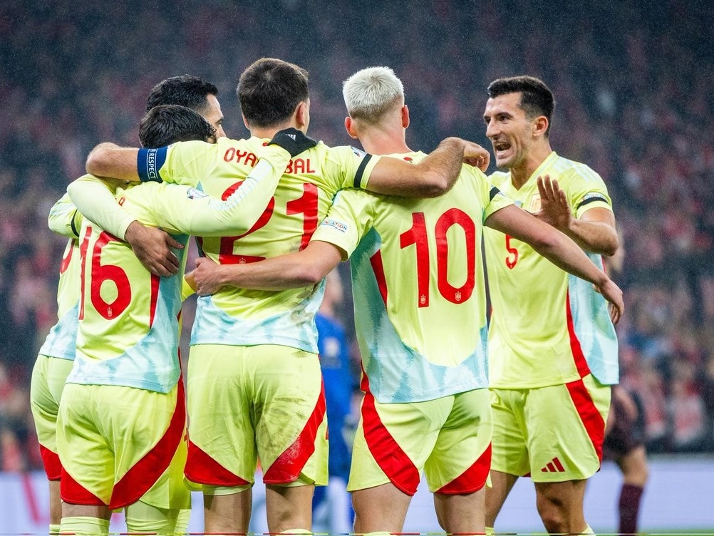 关于赛地聚焦——欧联今夜热度飙升，比利亚雷亚尔绝杀压哨，引发热议，训练强度明显提升的信息